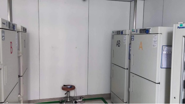 成功安裝云南省阜外心血管病醫(yī)院輸血科儲(chǔ)存冰箱溫度監(jiān)控23.11.3