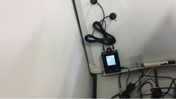 一旦發(fā)現(xiàn)溫度超出警戒范圍就會立即發(fā)送報警信息嗎？25.5.30